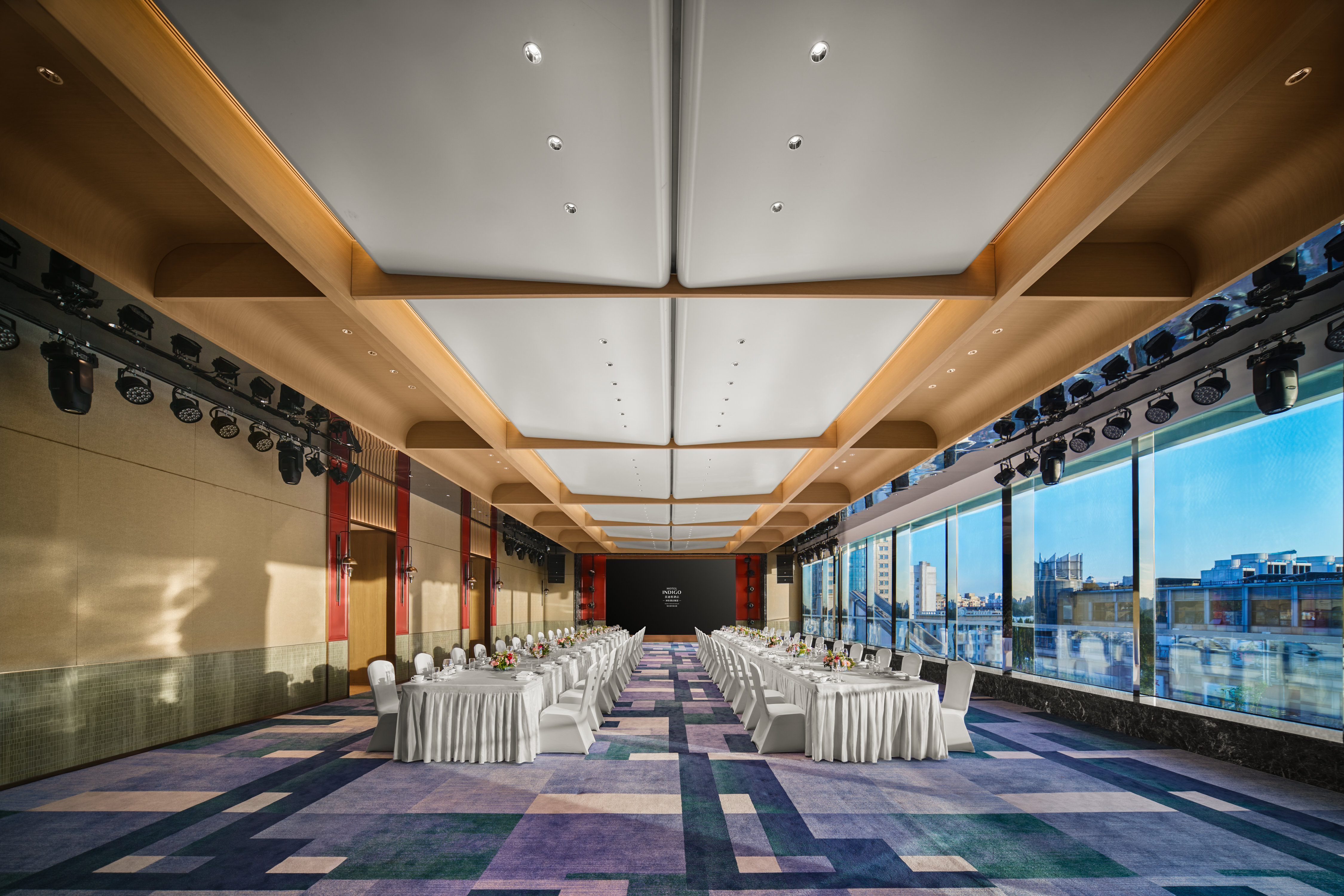 New Gloria Garden Plaza Hotel 24/30