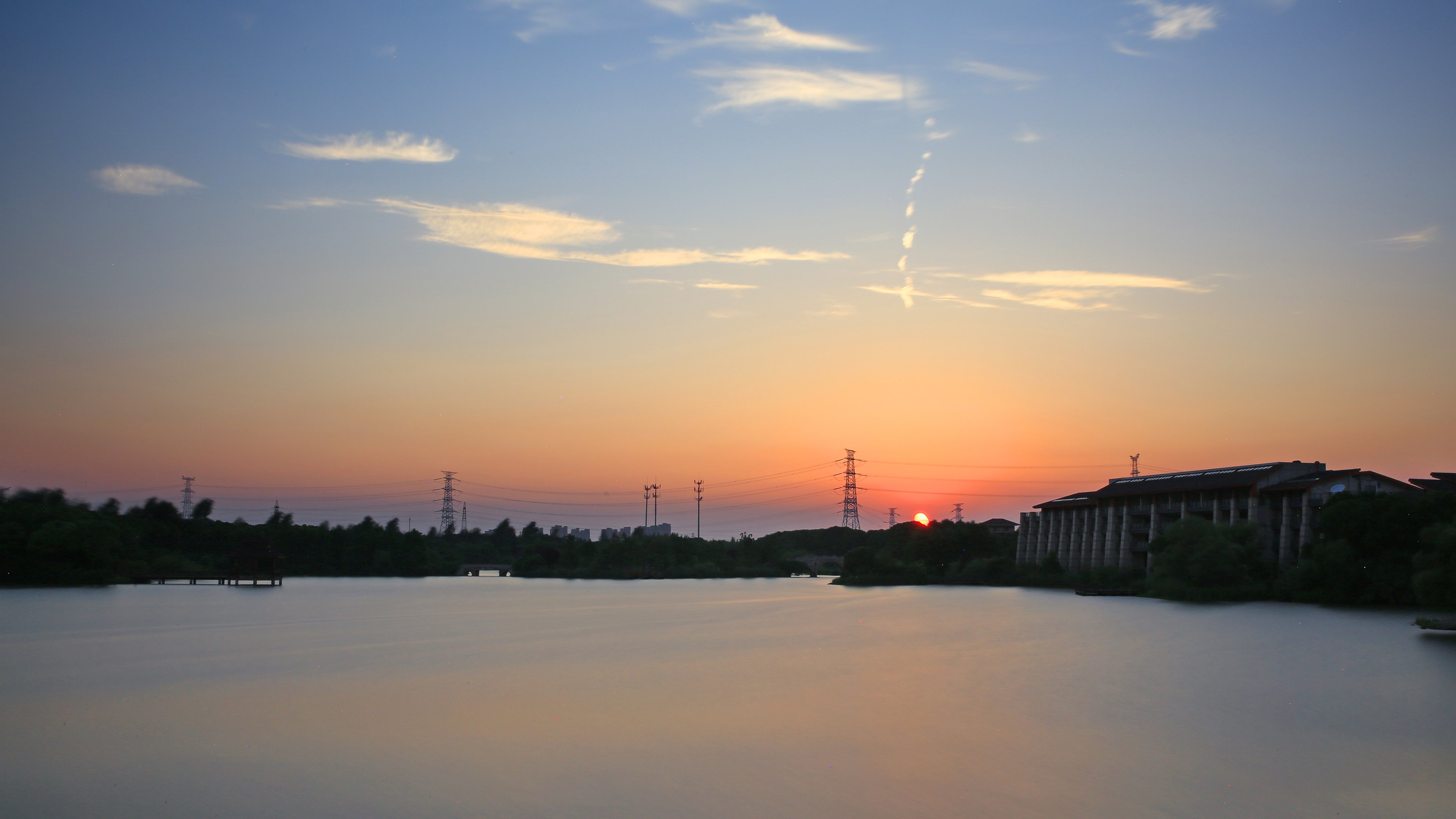HOLIDAY INN KUNSHAN HUAQIAO 45/50