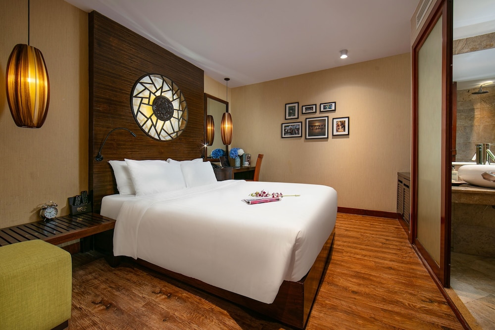 غرفة سوبيريور بسرير مزدوج، Oriental Suites Hotel And Spa 3/4