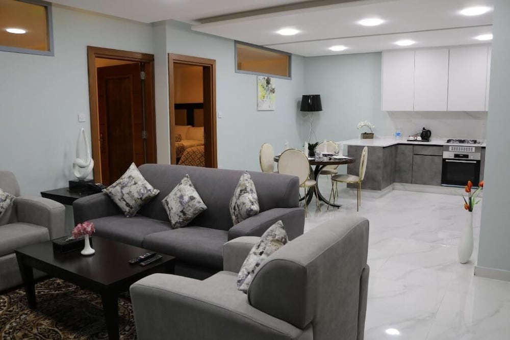 Olive Tree Hotel 32/50
