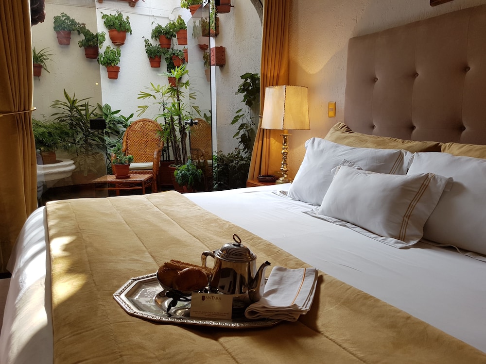 ANTARA HOTEL 34/79