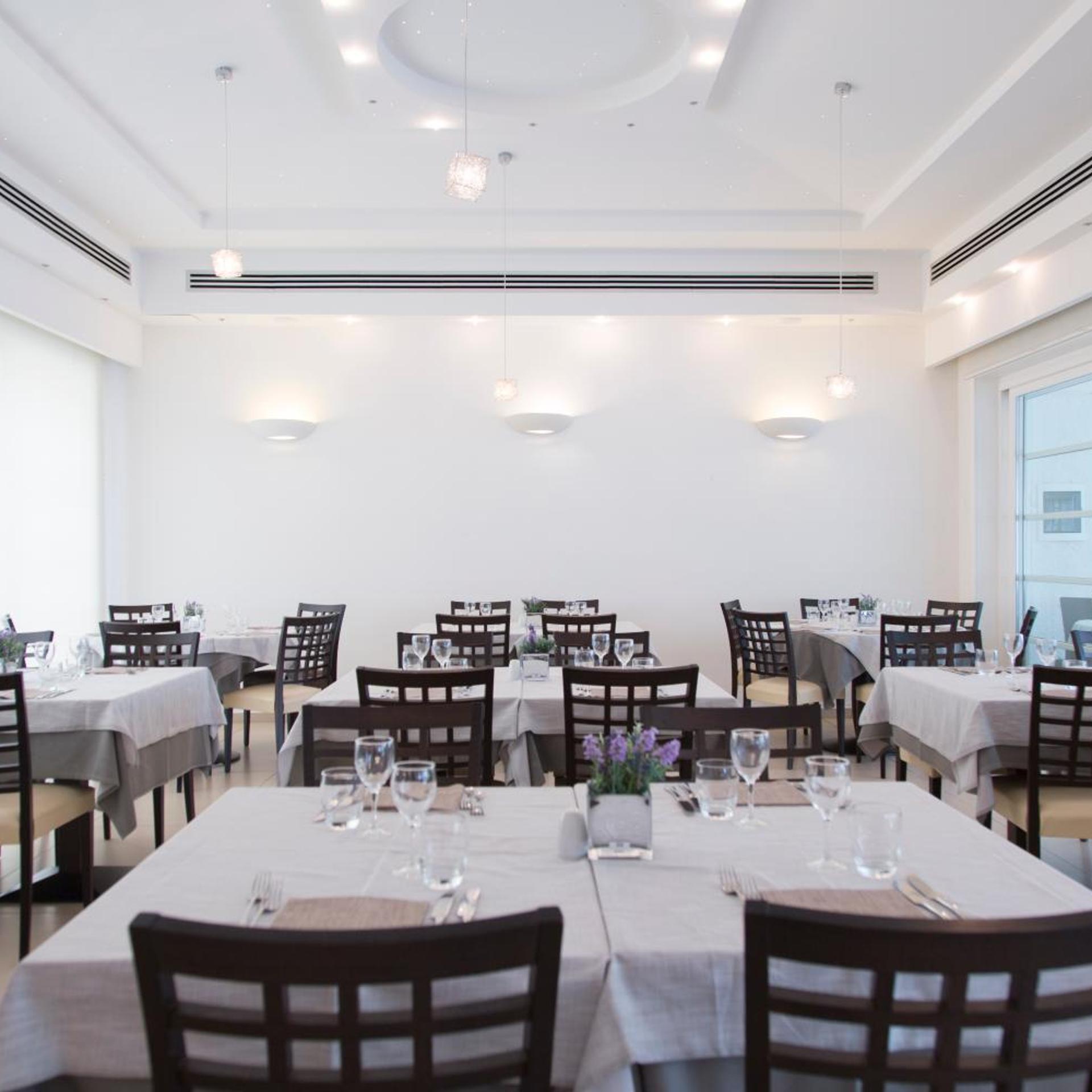 AHR Baja Hotel & Spa 43/56