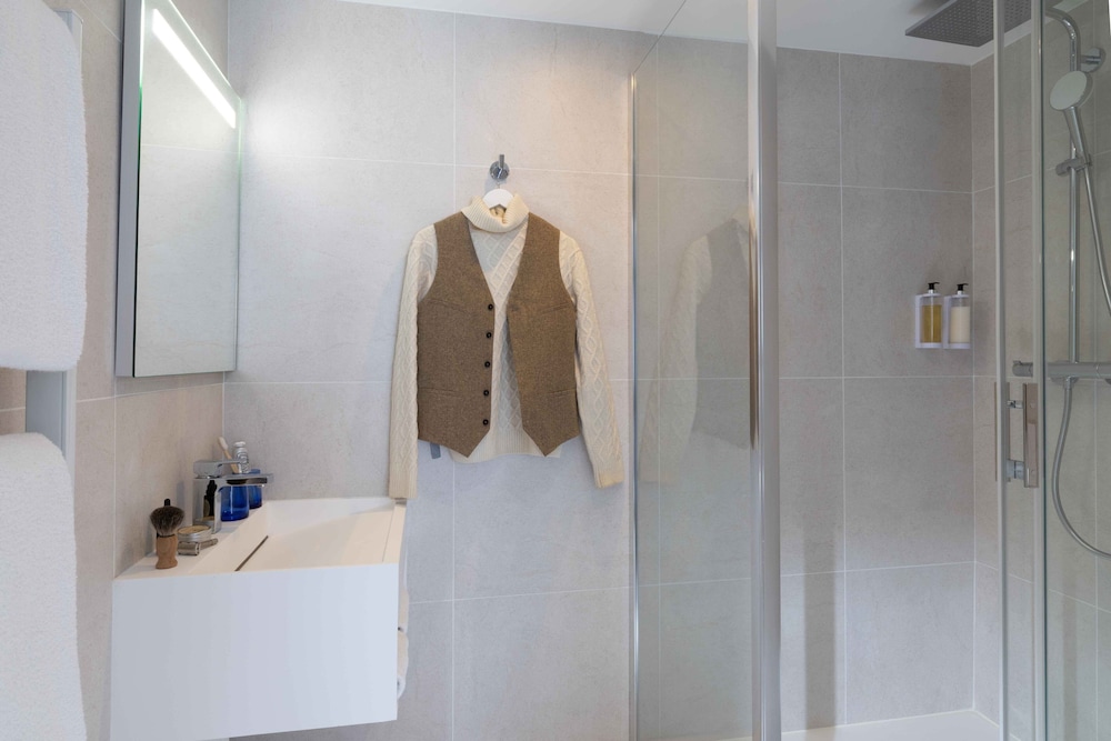 HOTEL SAINT SEBASTIEN 43/43