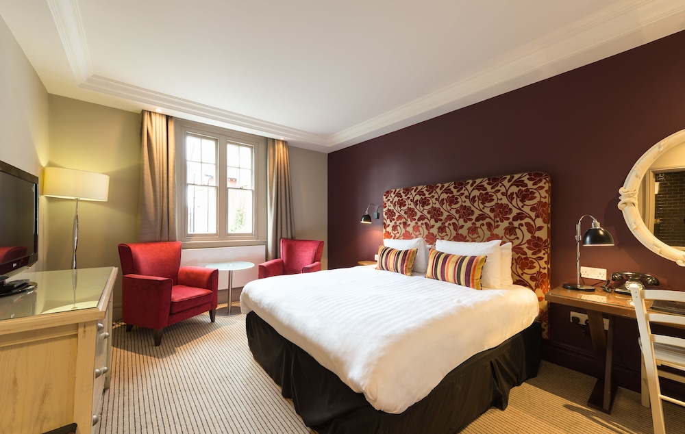 The Crown Manor House Hotel 14/42