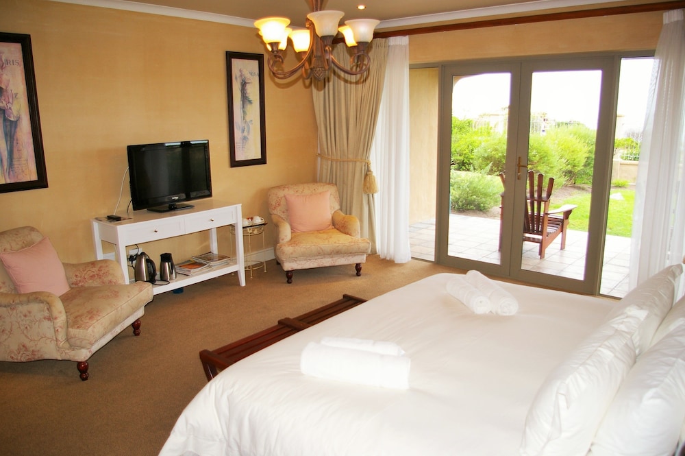 On the Cliff Guest House 10/50