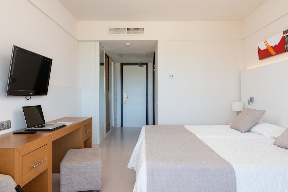 Welike Hotel Marfil Playa 24/81