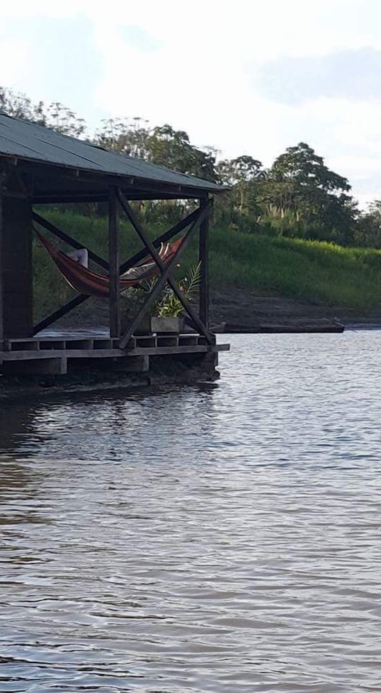 Cabana Flotante Kurupira 57/74