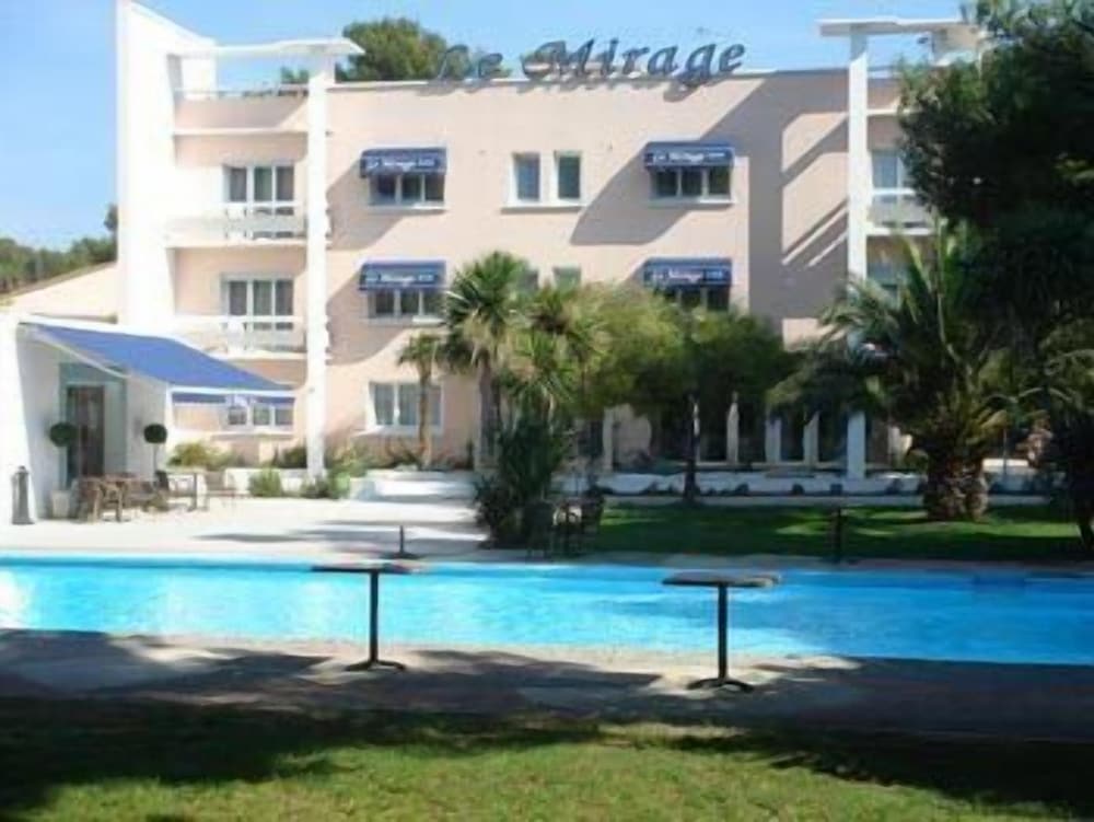 CITOTEL LE MIRAGE 29/38