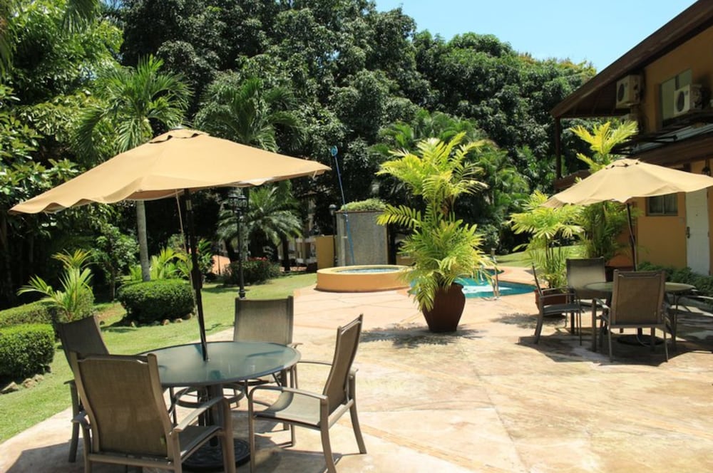 Albrook Inn 15/61