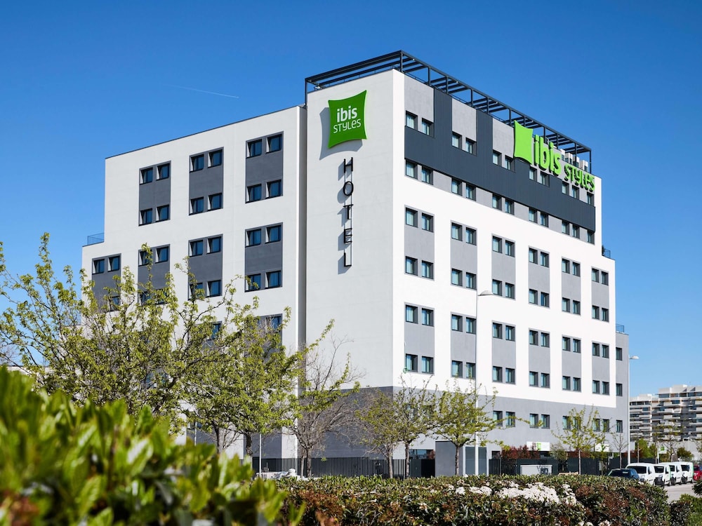 Ibis Styles Madrid Airport Valdebebas 5/50