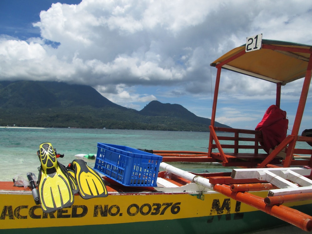 Camiguin Volcan Beach Eco Retreat Dive Resort 57/68