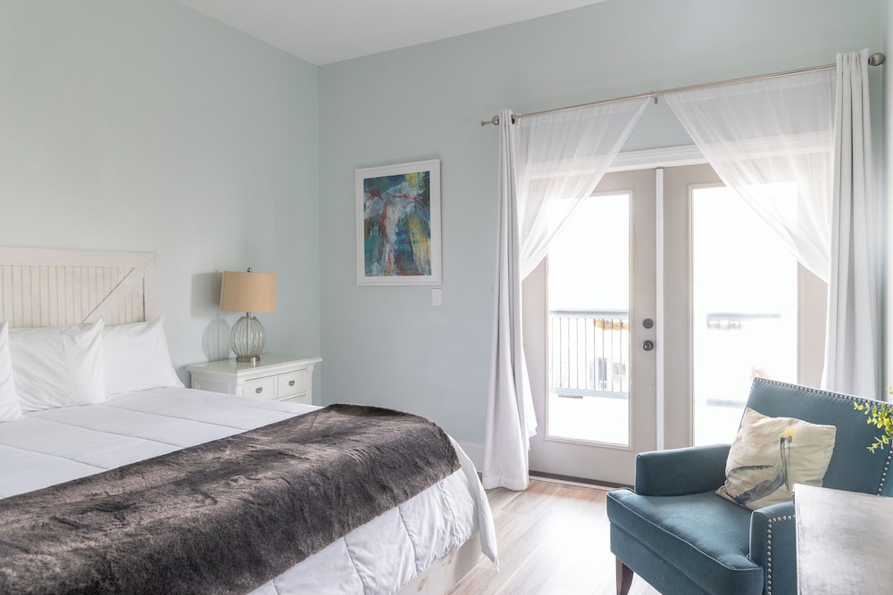 Condominium, King Bed, Bunk Bed
