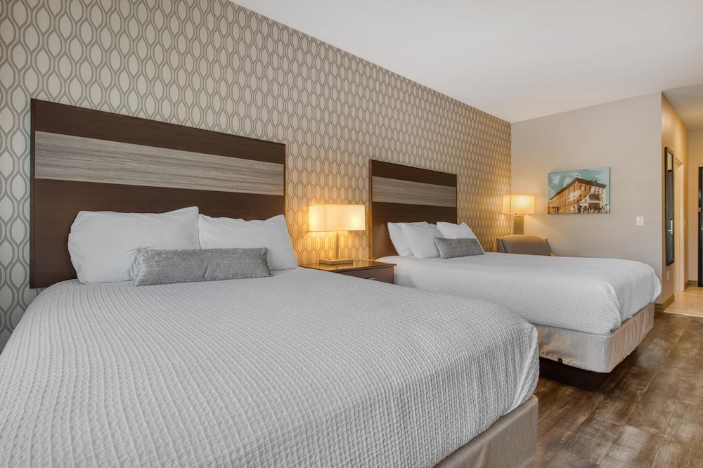 غرفة قياسية بسريرين كوين، Best Western Plus Saint Peter 1/10