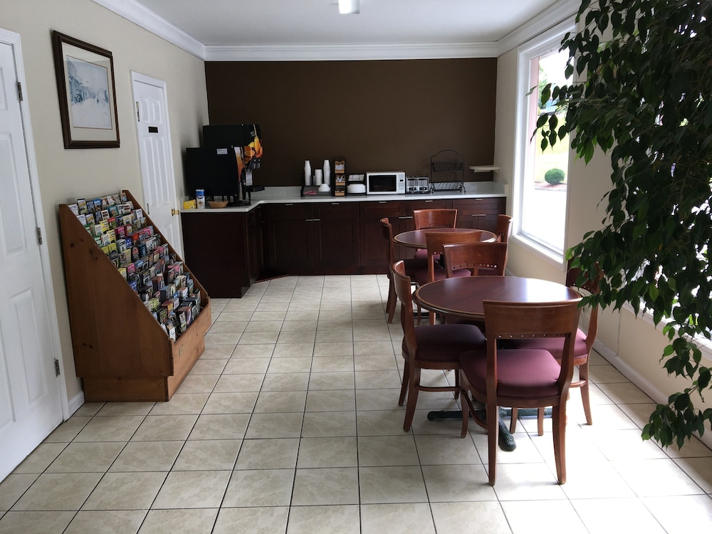 Mountain Valley Inn Dillard 41/62