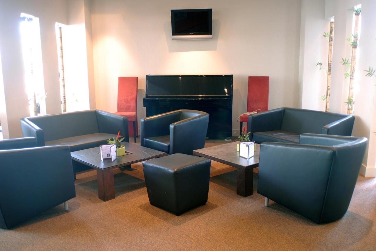HOTEL DE LOIRE REST. LES BATELIERS 11/23