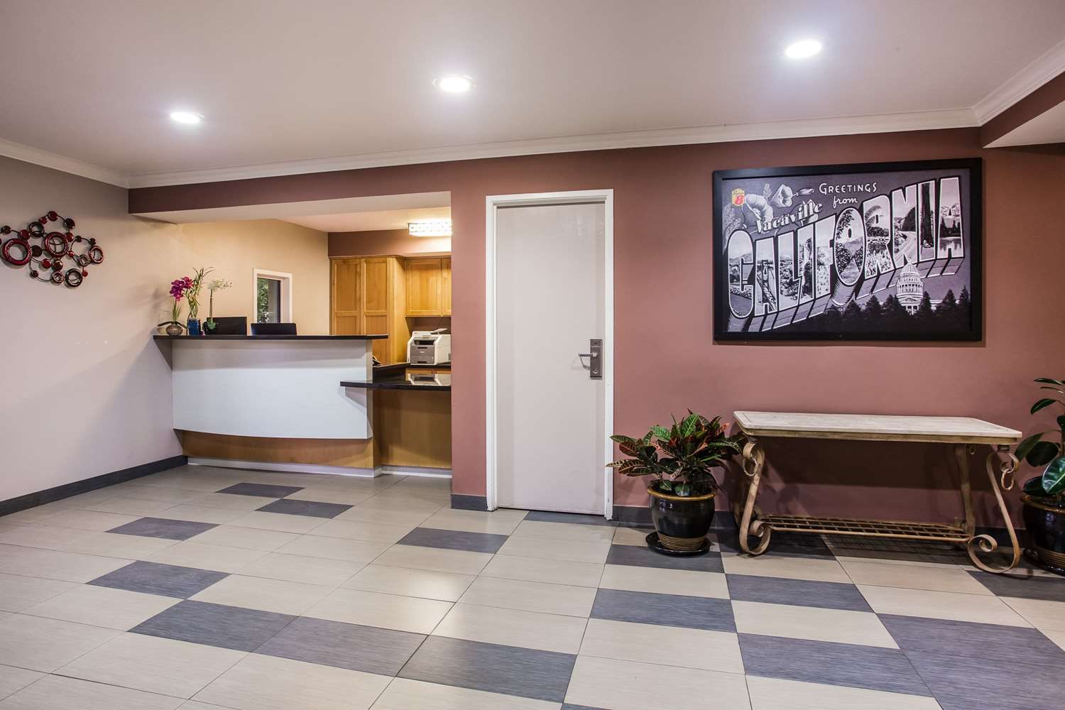Super 8 By Wyndham Vacaville 2/8