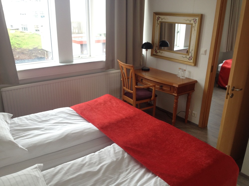 Hotel Vestmannaeyjar 19/65