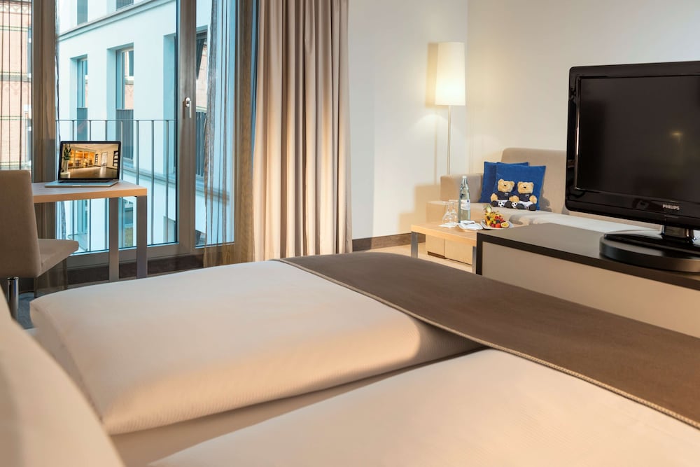 Dorint Hotel Hamburg-Eppendorf 18/62