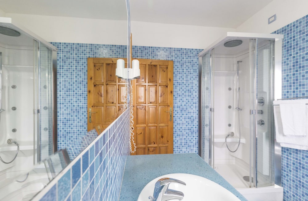 Hotel Calabrisella 38/65