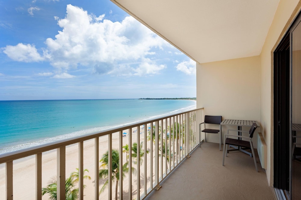 Courtyard Isla Verde Beach Resort in CAROLINA - PR