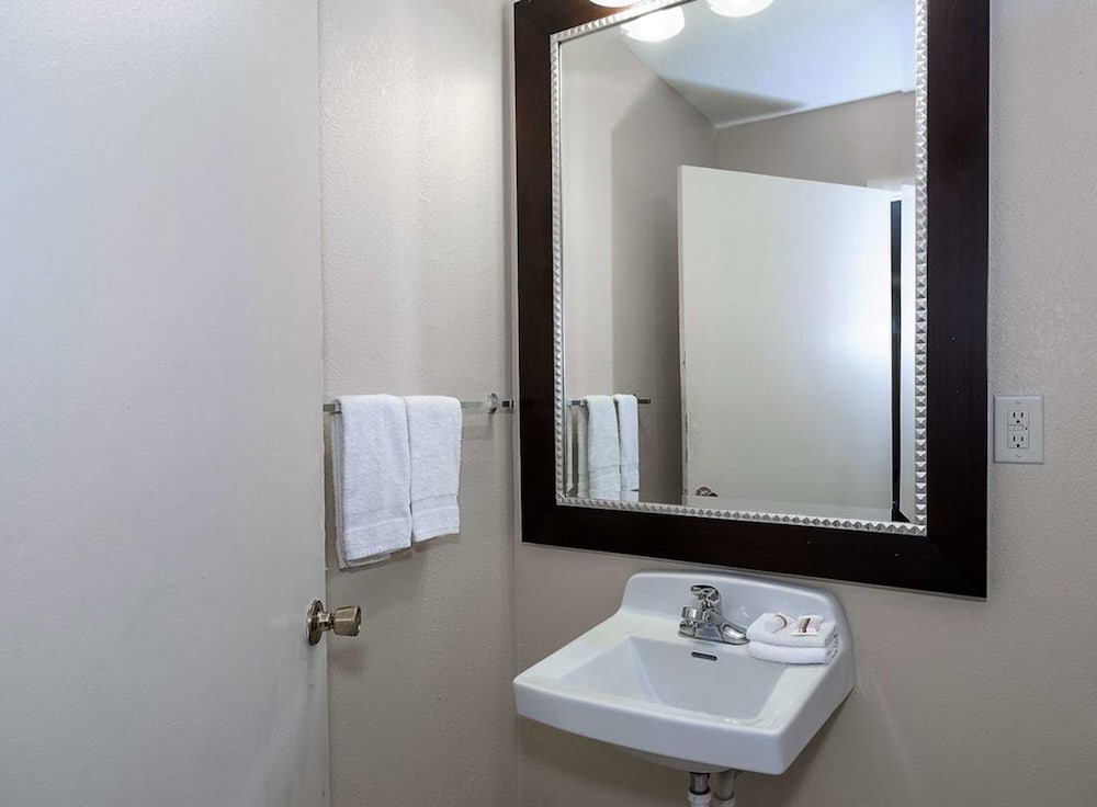 Extended Stay - Ormond Beach 28/30