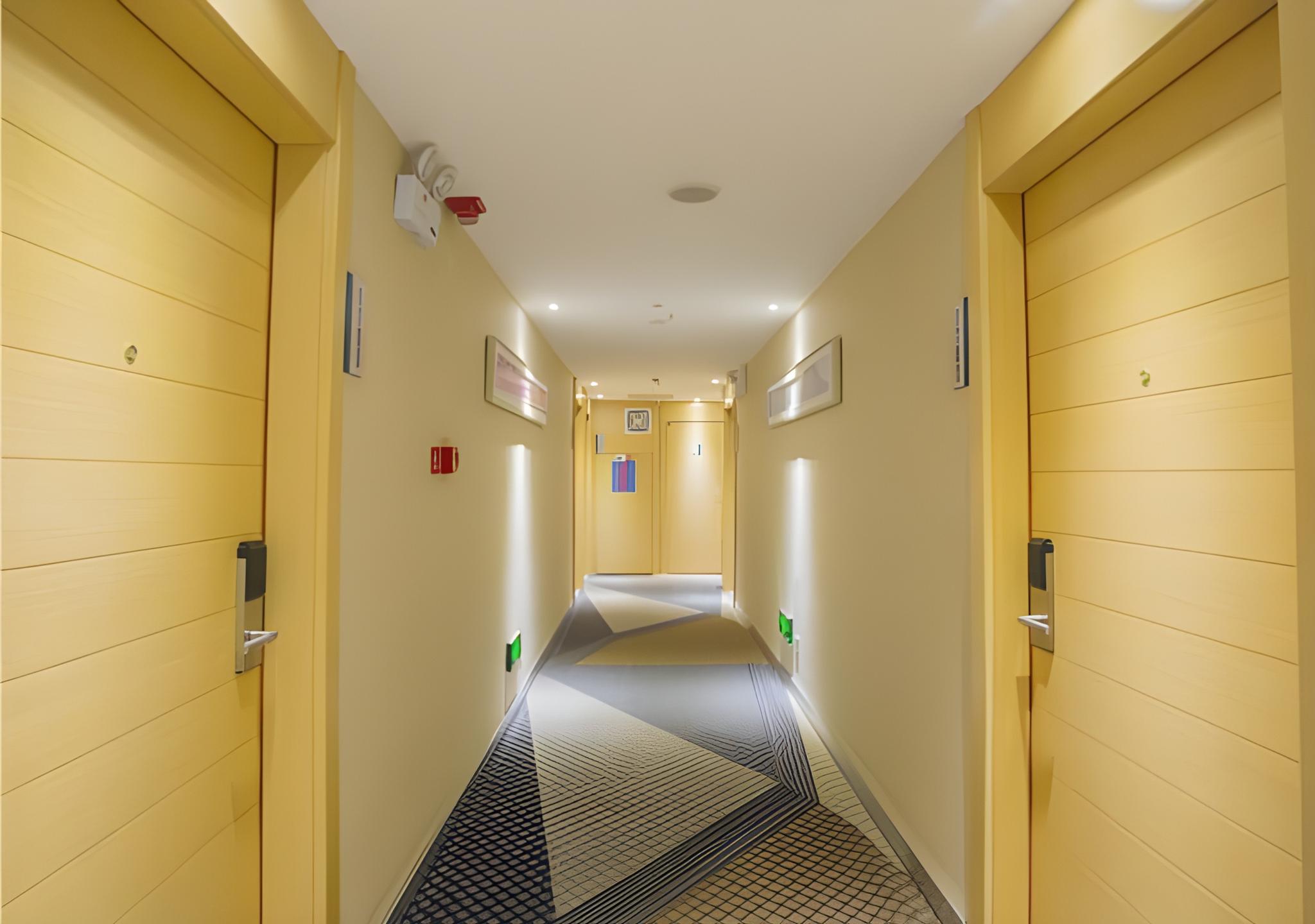 City Comfort Inn Bama Shouxiang Avenue 54/54