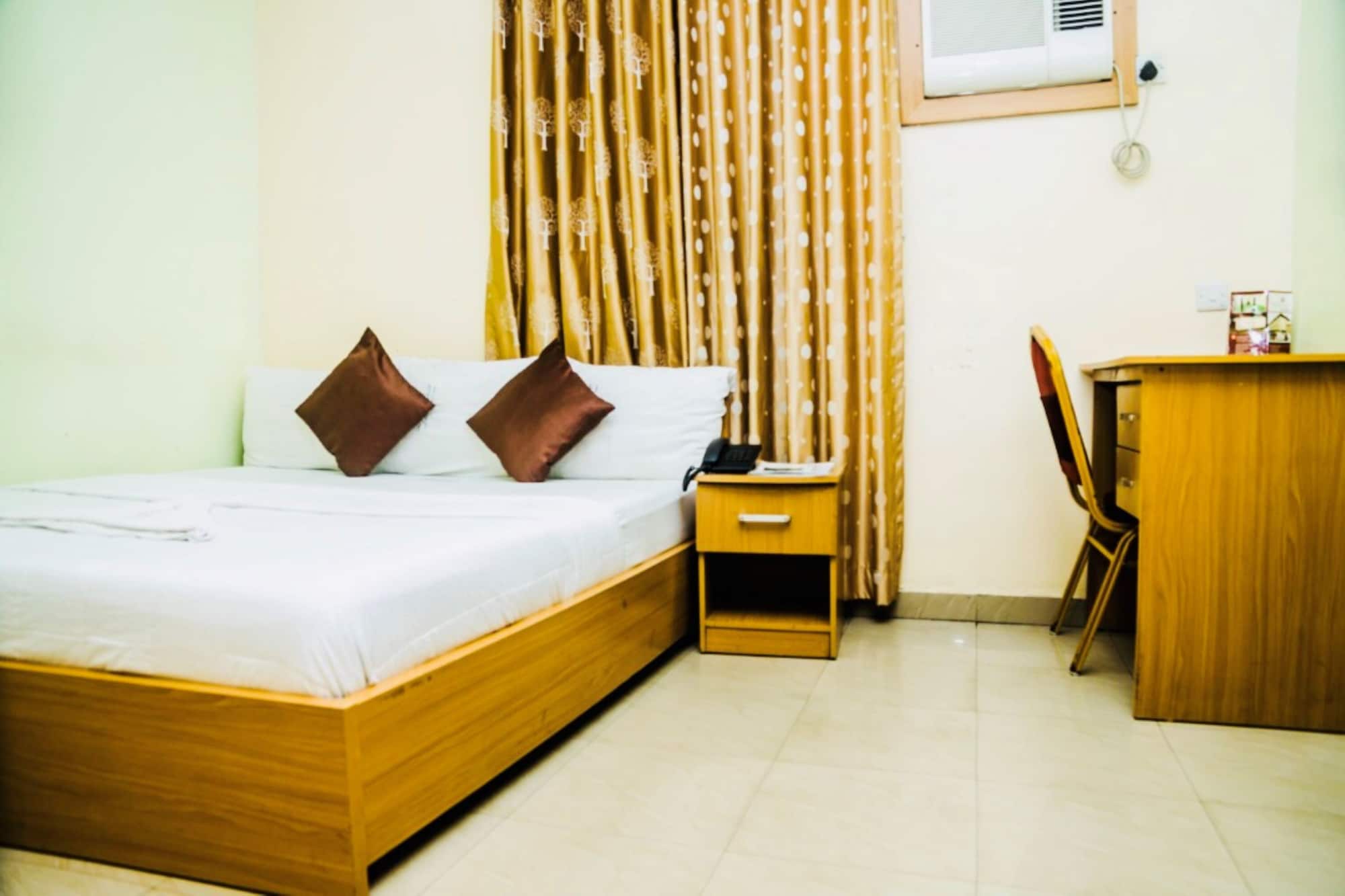STANDARD, SINGLE BED