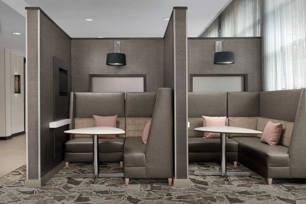 RESIDENCE INN SYRACUSE DOWNTOWN AT ARMORY SQUARE 32/50