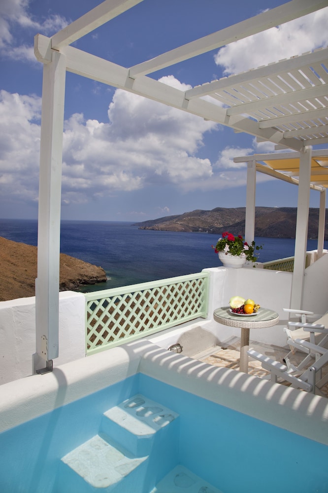 Tholaria Boutique Hotel 26/50