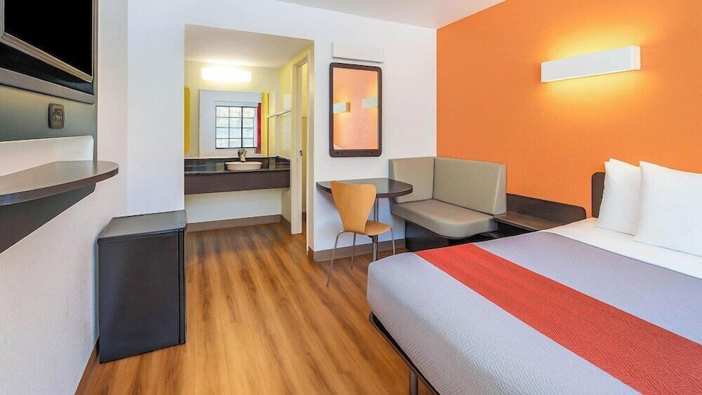 PREMIUM, DOUBLE BED, ACCESSIBLE