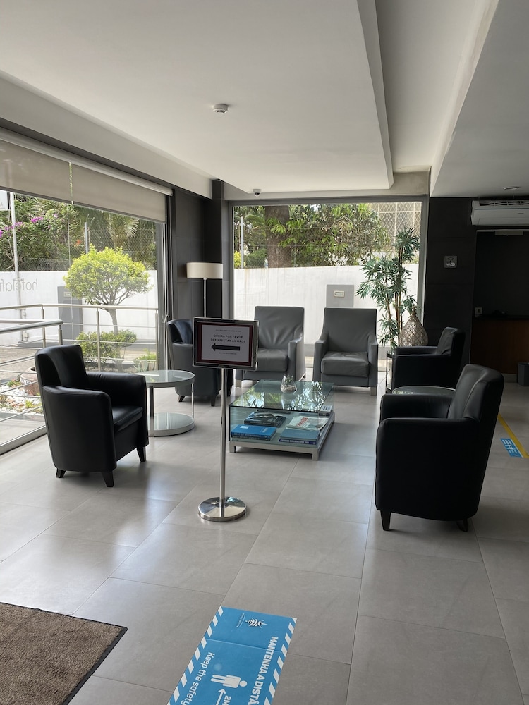 Hotel Africa Maputo Business 20/25
