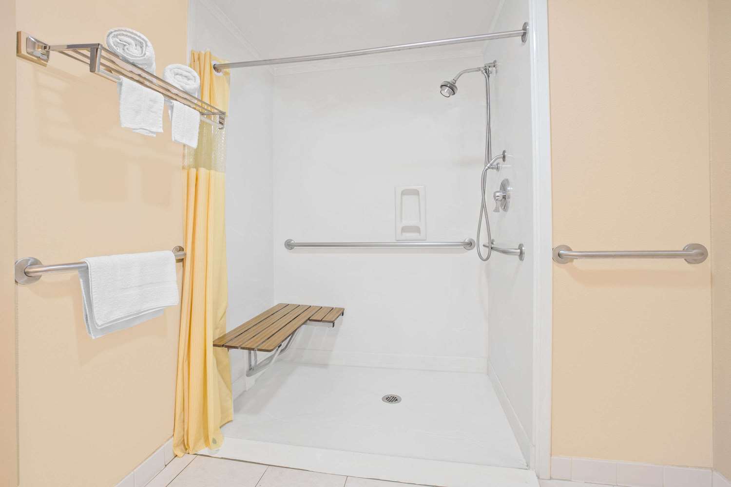 Days Inn by Wyndham Ruston LA 20/20