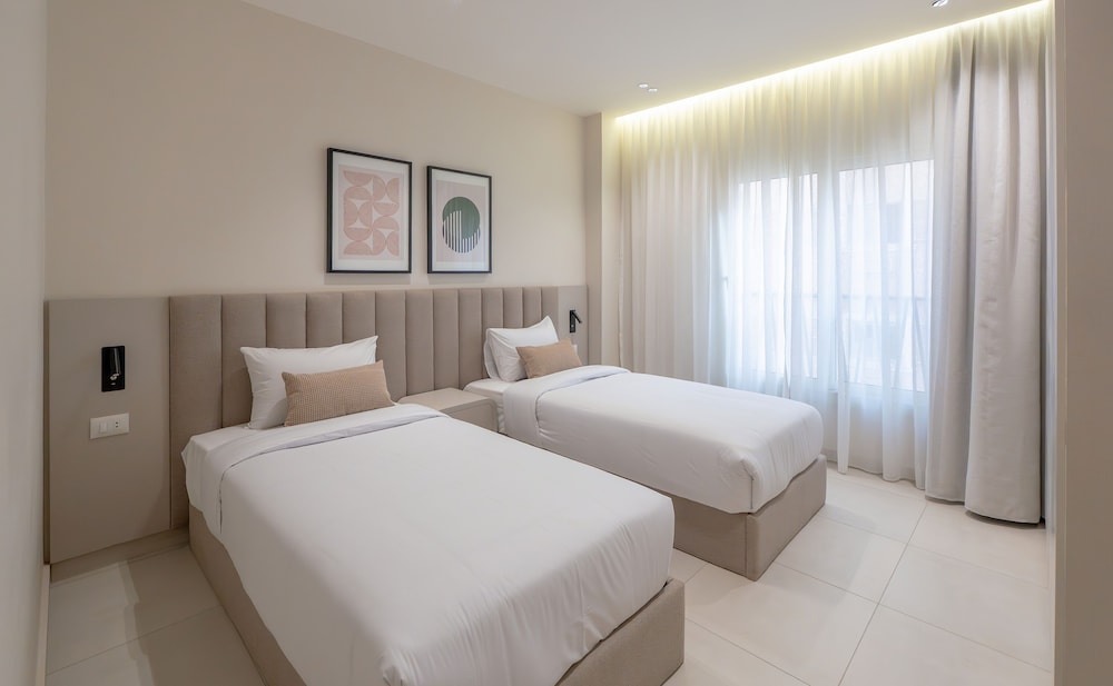 Prime Residence Zayed Heights 17/50