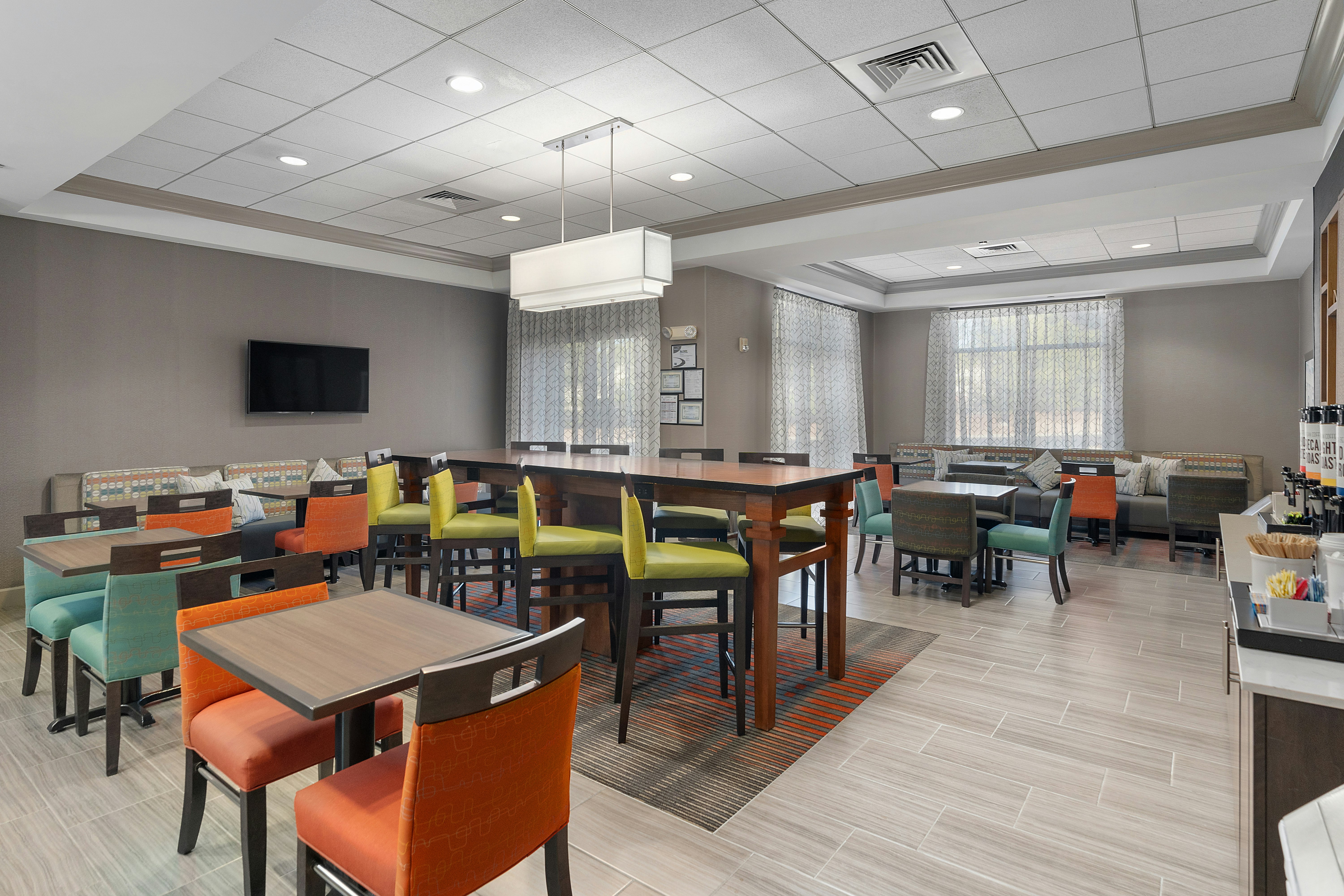 Hampton Inn By Hilton Springfield 42/49