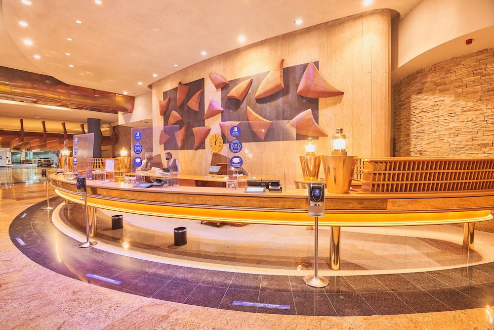 Gloria Palace Amadores 7/72