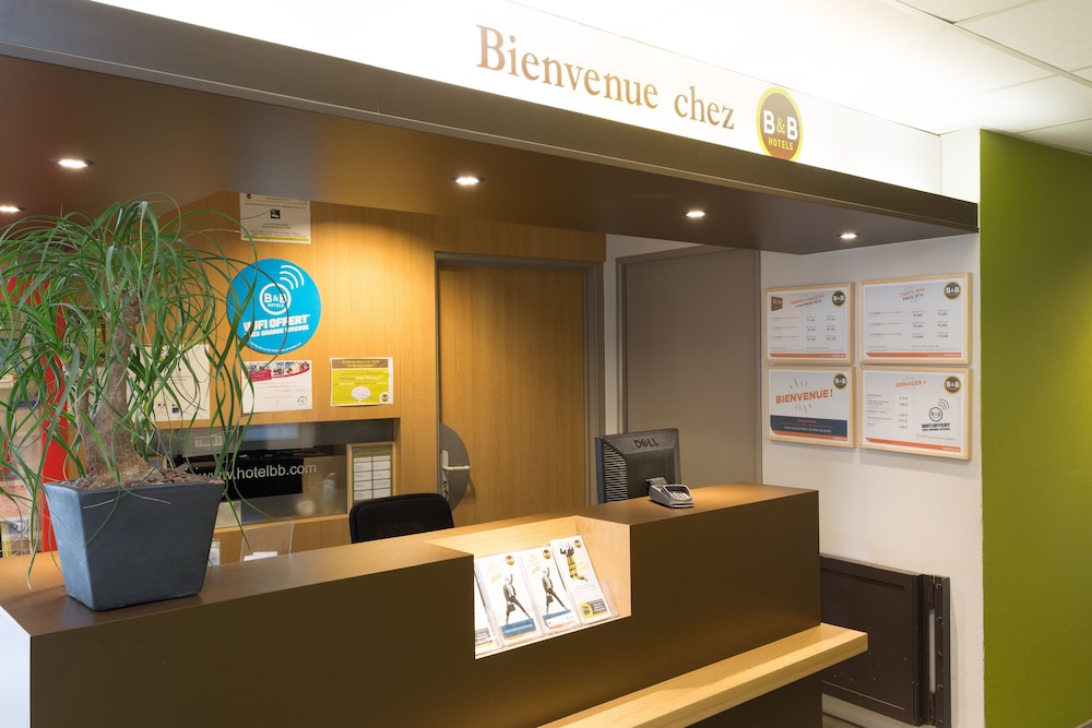 Lobby at B&B Hotel Mulhouse Centre, MULHOUSE