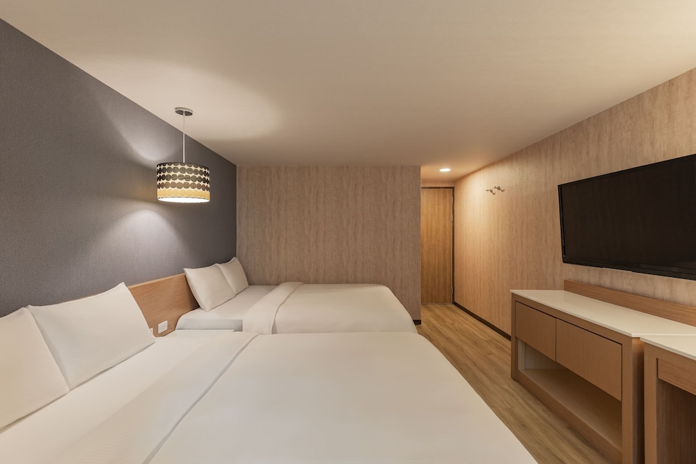 KINDNESS HOTEL - TAINAN CHIHKAN TOWER 14/63
