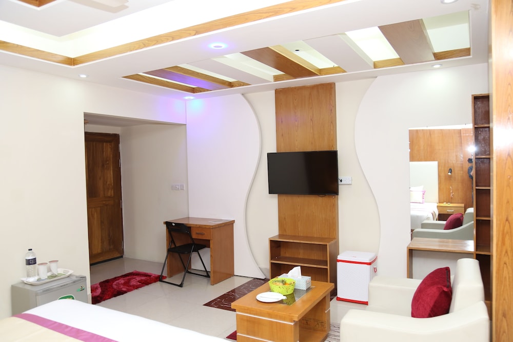 Platinum Hotel Ltd 26/28