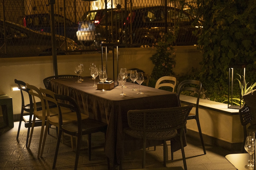 Albergo Centrale 39/54