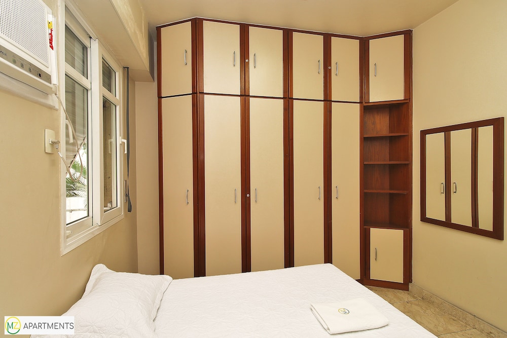 Mz Apartments Raul Pompeia 10/28