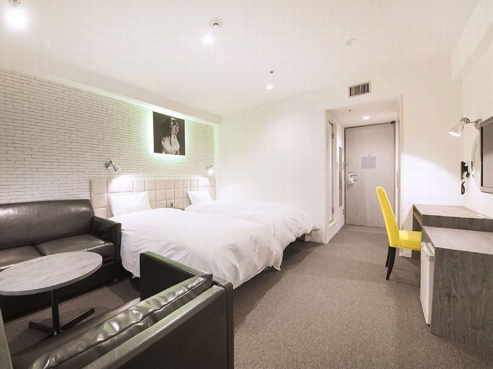 Hotel Plumm 18/61