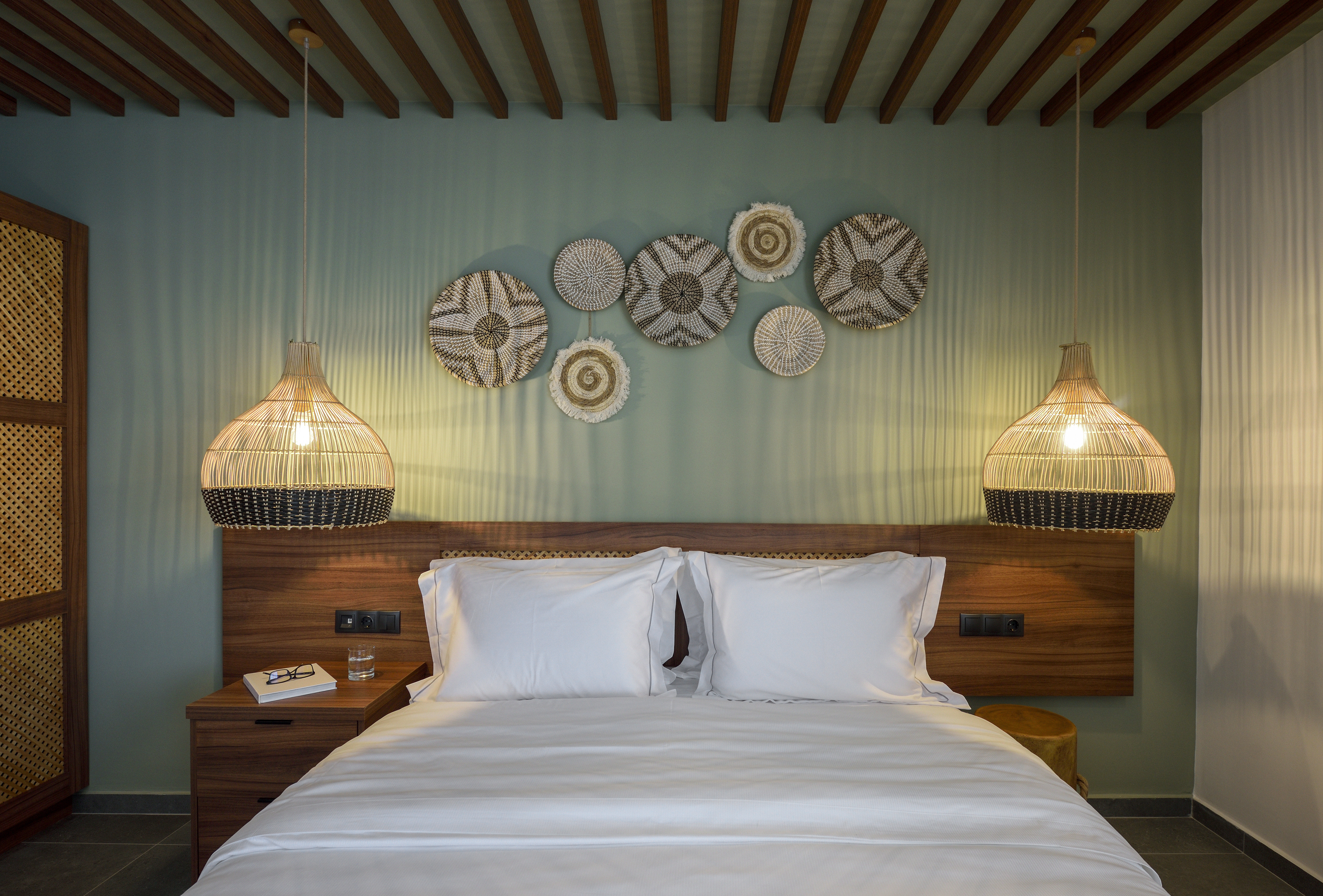 Suite, Sea View