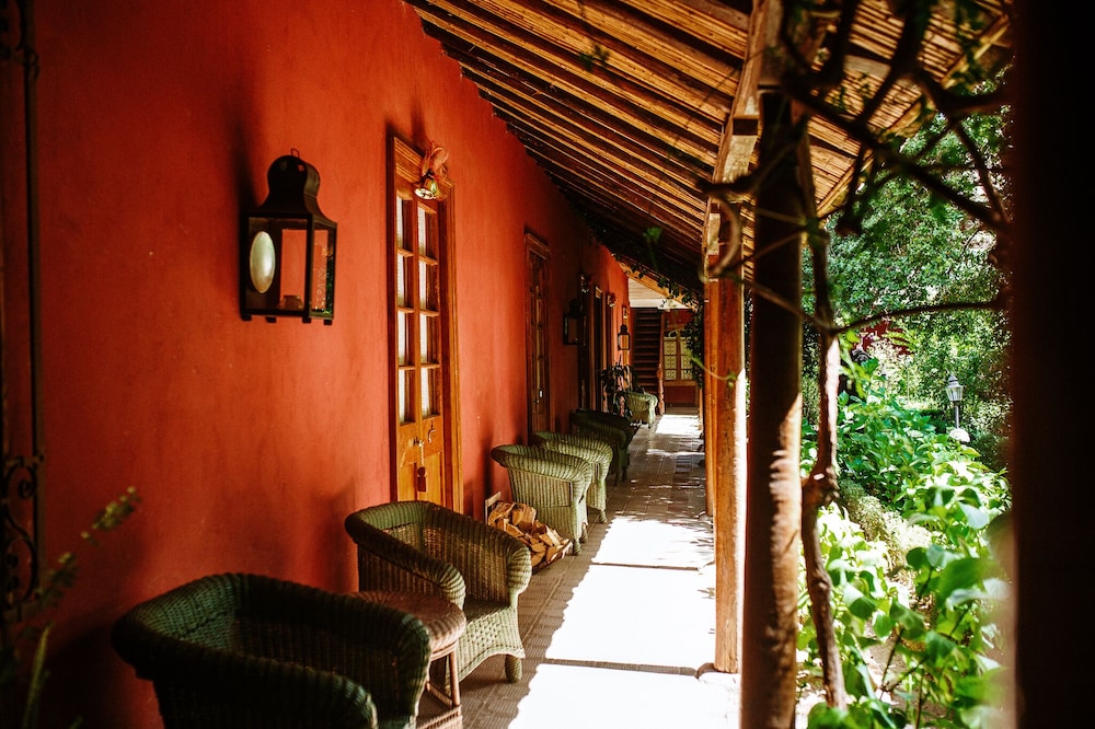 Hacienda Los Lingues Chili 6/73