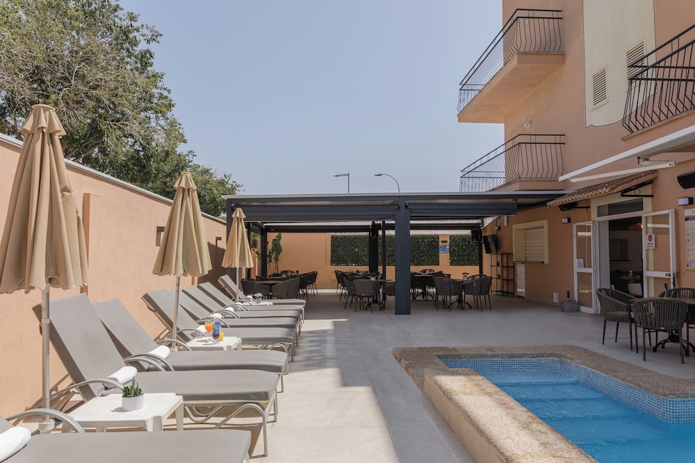 Gabarda Hotel 50/77