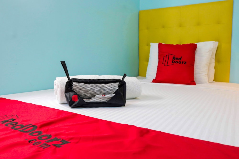 Reddoorz Plus Near Uv Mandaue Cebu 11/25