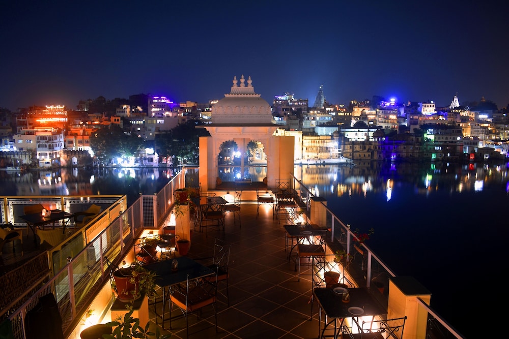 Hotel Thamala Haveli 27/31