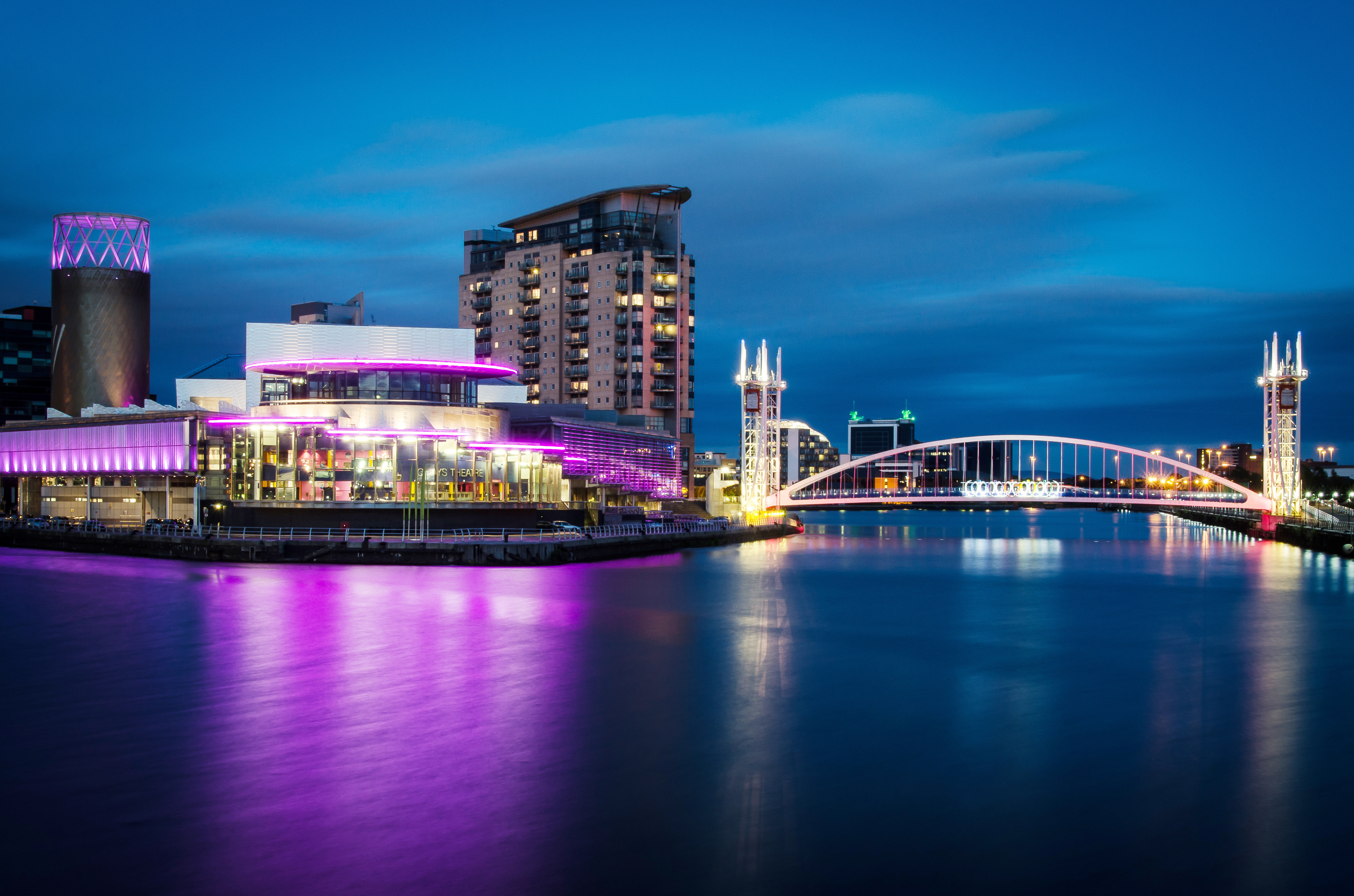 Holiday Inn Express Manchester - Salford Quays 26/27
