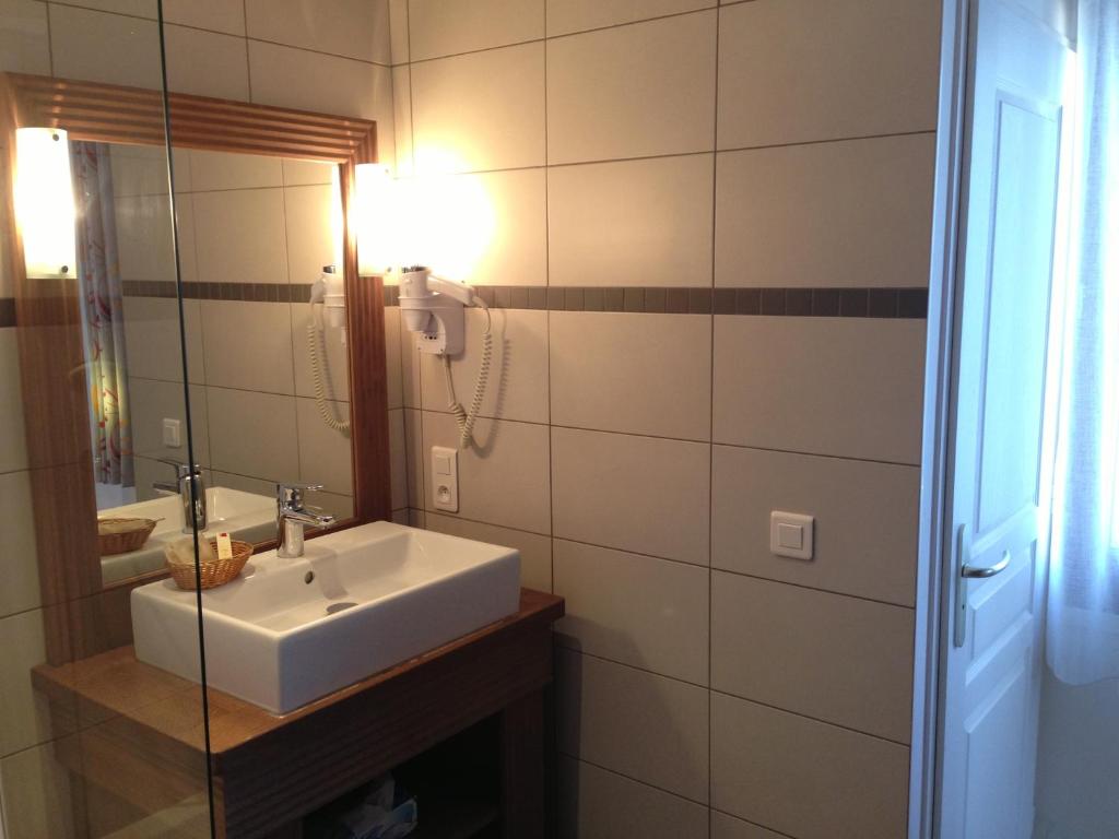 Logis Hotel De La Plage 22/23