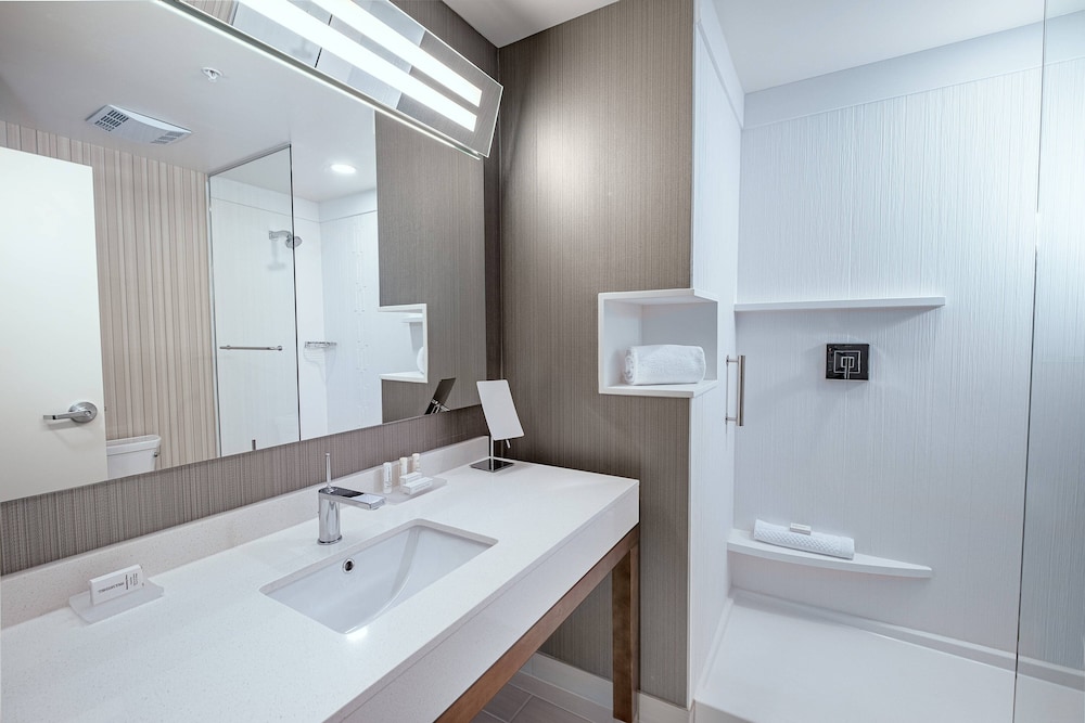 Courtyard by Marriott Toledo West 14/59