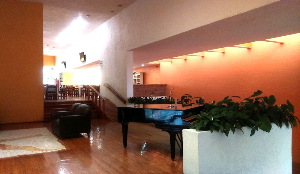 Aristos Cuernavaca 34/57